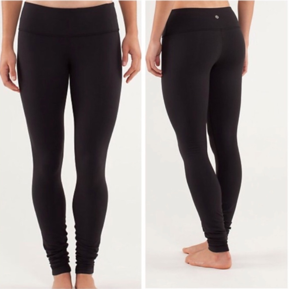 Lululemon Thick Black Wunder Unders Size 6